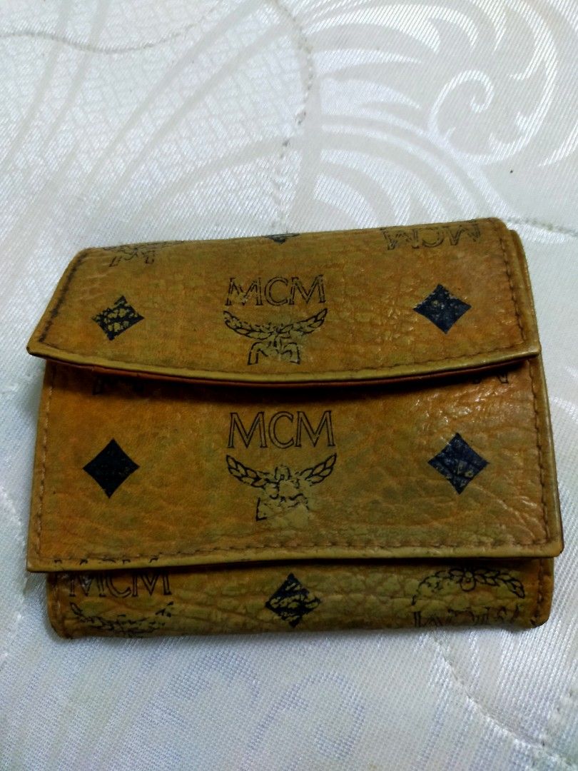 Mcm 2025 keychain wallet