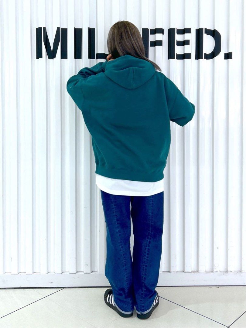 MILKFED EMBROIDERED BAR SWEAT HOODIE 衛衣, 女裝, 上衣, 背心- Carousell