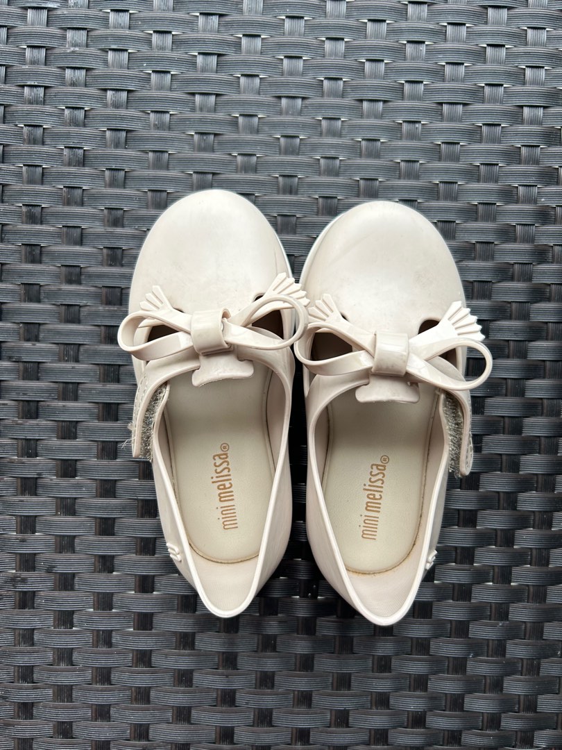 White mini store melissa shoes