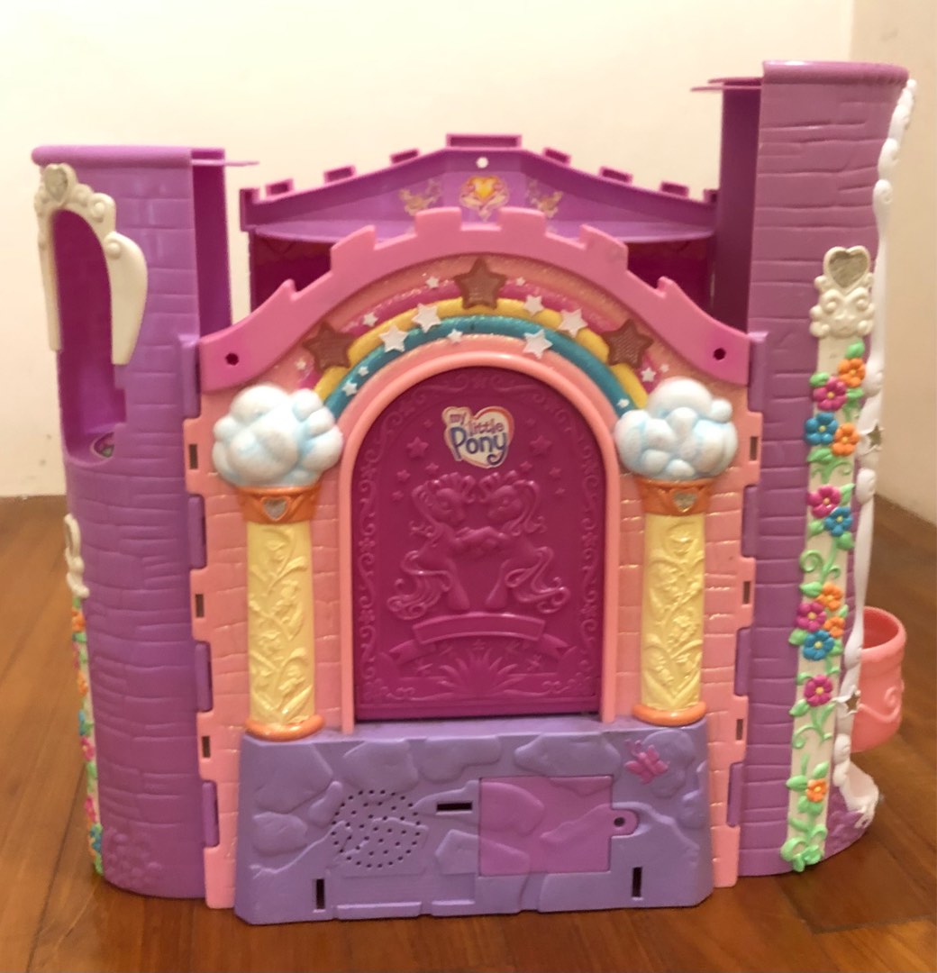 My Little Pony Celebration Castle, Hobbies & Toys, Toys & Games on