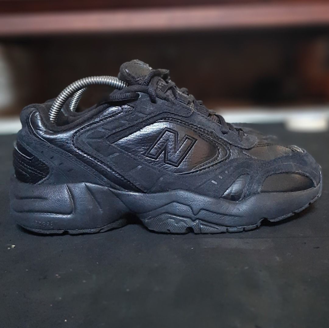New Balance 452 Full Black