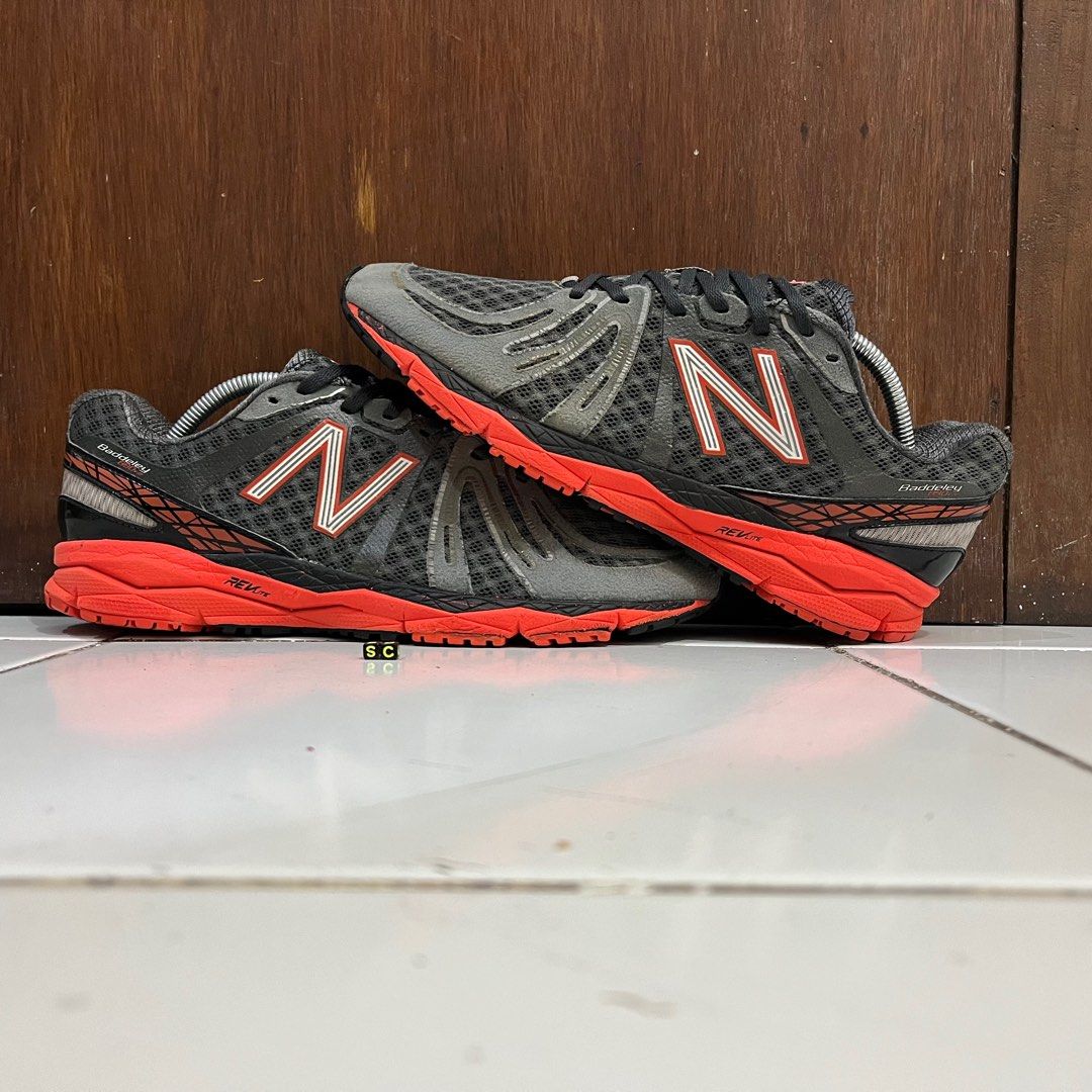 New balance 890 sales 42
