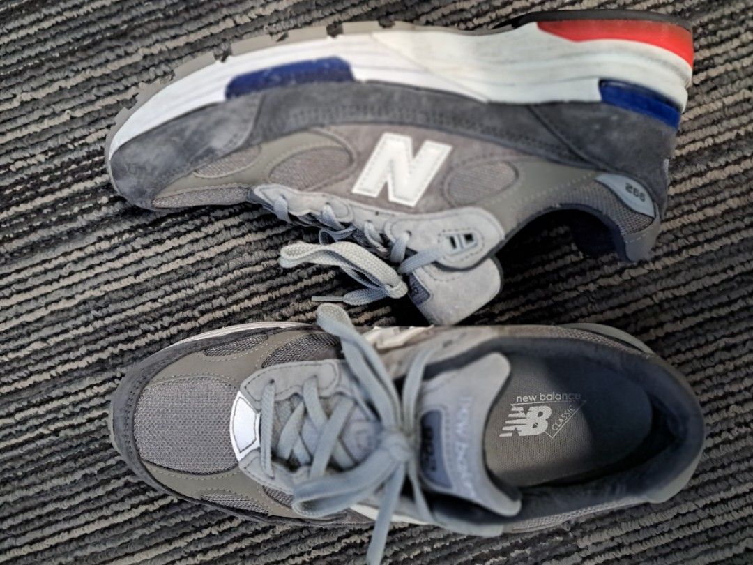 New Balance M992AG 992 US9.5, 男裝, 鞋, 波鞋- Carousell