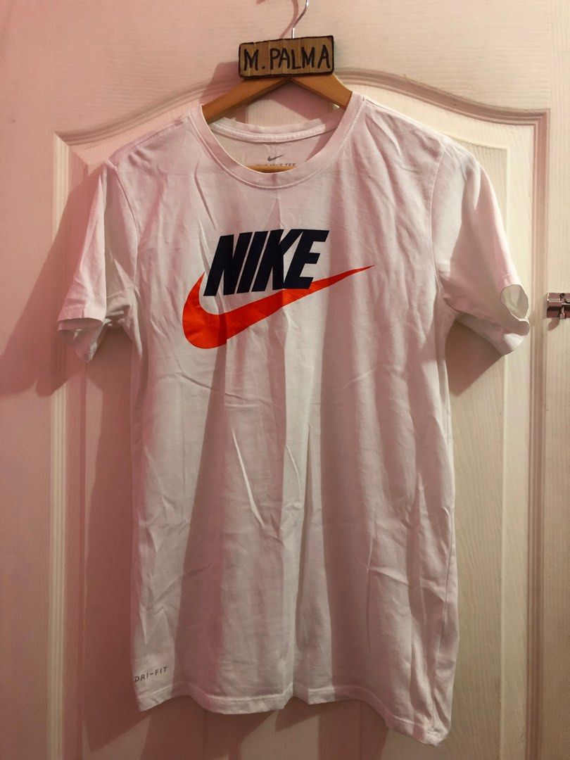 Nike x27 top