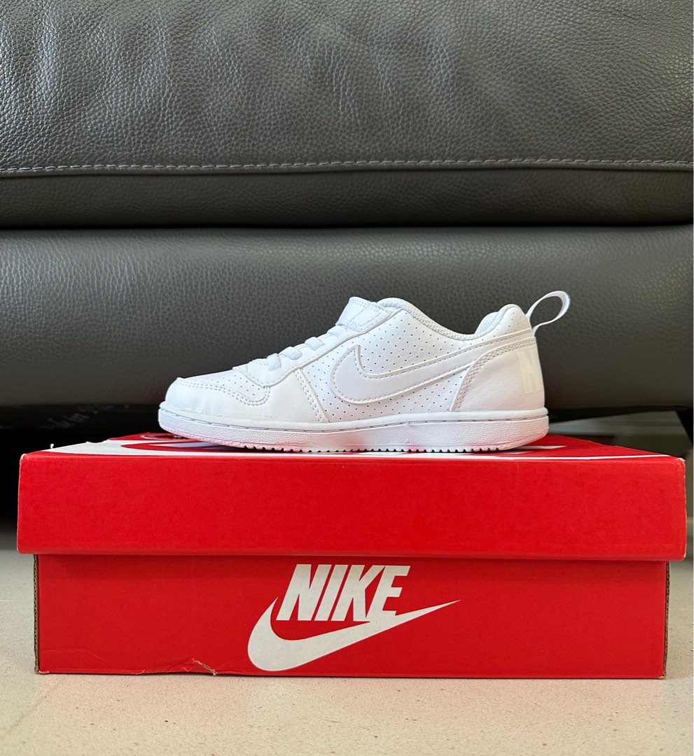 Nike air clearance court borough