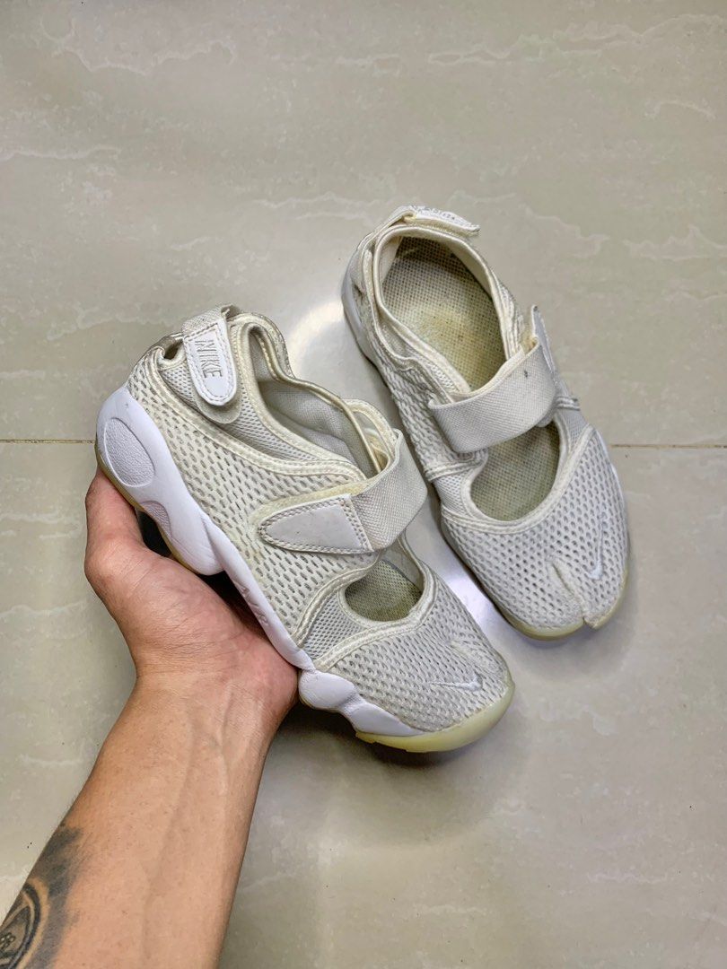 Nike rift clearance sandals womens