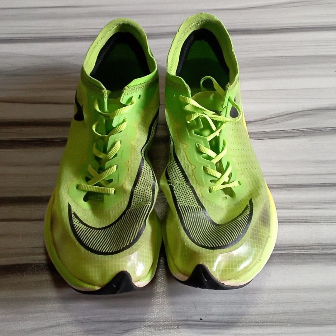 Nike vaporfly green clearance