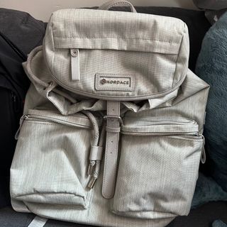 （分類：）位於 。 由 sandrajasmine 提交（商品編號 1261301857，圖片 1）。簡介： 。