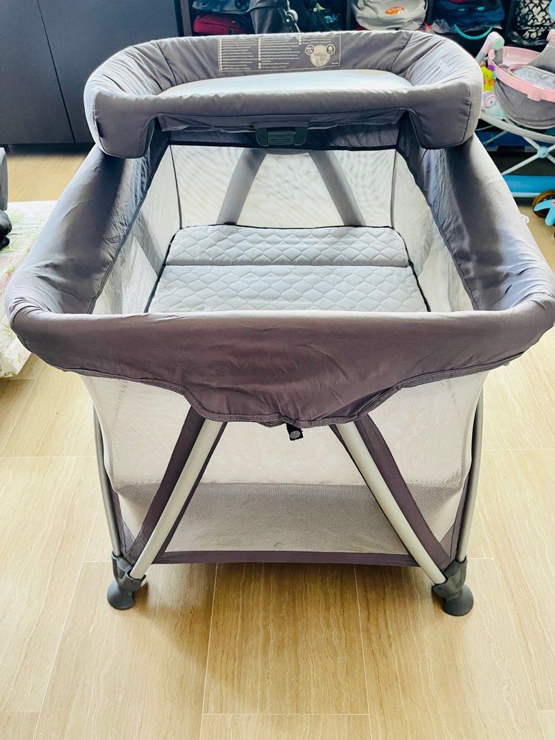 NUNA Sena Aire Baby Cot (with Babies & Kids, Baby Nursery