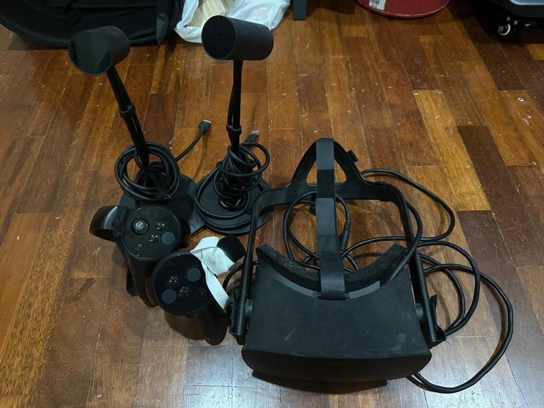 Cv1 headset shop