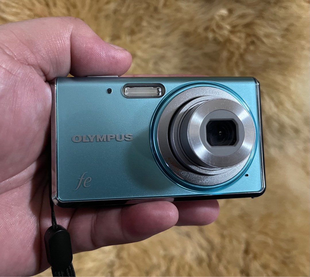 Olympus FE4020 Digital Camera, Photography, Cameras on Carousell