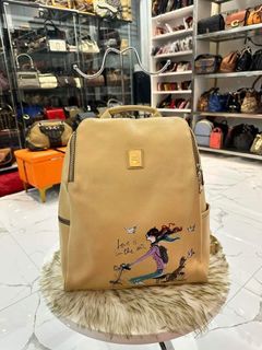 EGG Backpack Original, Luxury, Bags & Wallets on Carousell