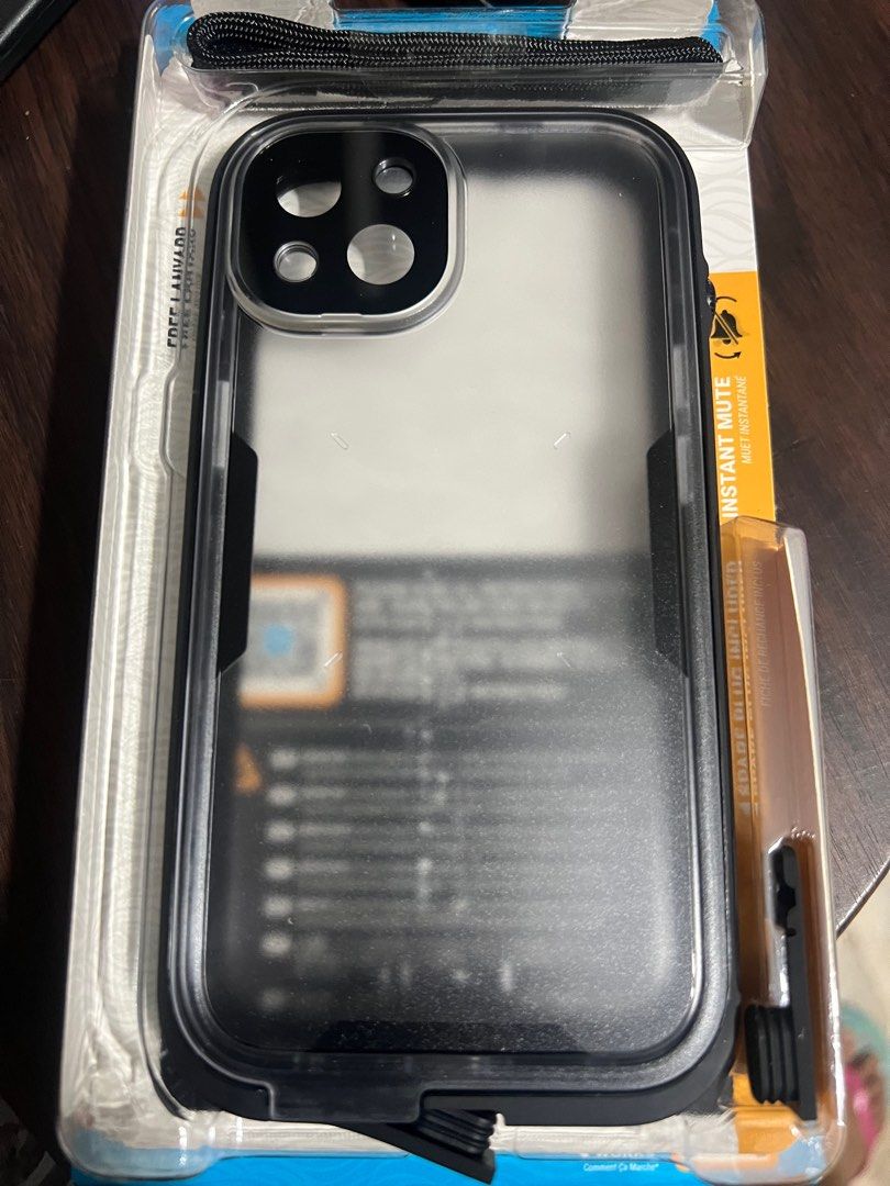 Original Waterproof Catalyst for Iphone 13 Pro Drop Proof (Category: Cases & Sleeves) located in Manila. Submitted by zashikibuta13 (Listing ID 1261500201, Image 1). Description: Selling my spare Waterproof Drop Proof Catalyst Iphone 13 Pro case Rfs: Phone Upgrade Original Price is $89.99. Thats almost 5,000 pesos Features: Waterproof IP68 33ft (10m) Washable with soap & water Cleanable with EPA-approved disinfectants Wireless Charging Through Ca