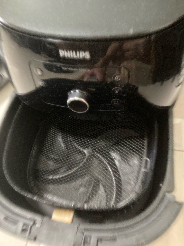 Philips air fryer HD 9654 Spoiled, TV & Home Appliances, Kitchen
