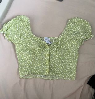 (Category: ) located in . Submitted by eggtarte (Listing ID 1261415090, Image 1). Description: .