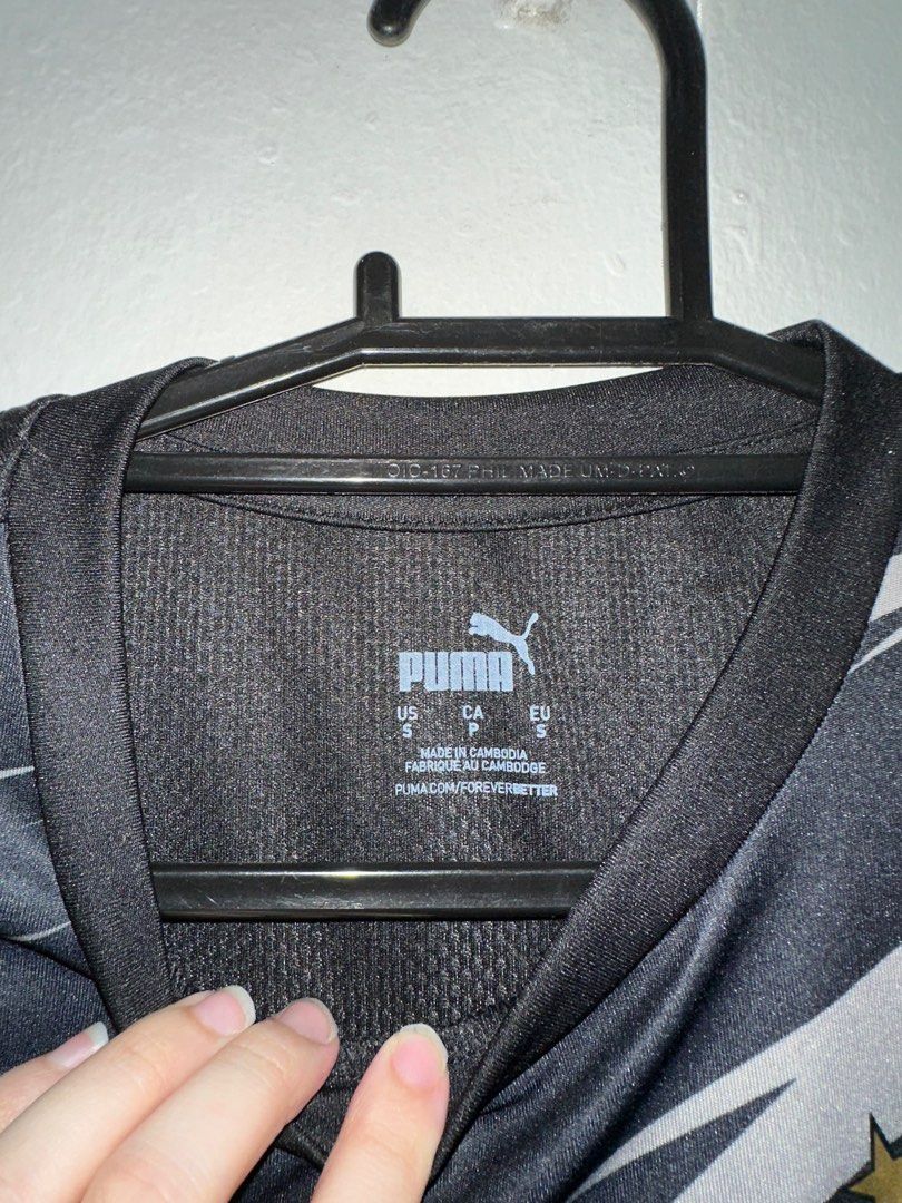 Puma Dry Fit Shirt (Category: Tshirts & Polo Shirts ) located in Marikina City. Submitted by retailr (Listing ID 1261432827, Image 2). Description: Retail 2900, Selling for Much Less! Condition Never been used RFS: Too big.
