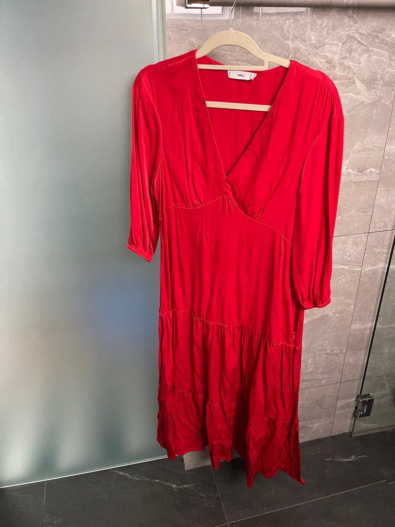 Red dress mango best sale
