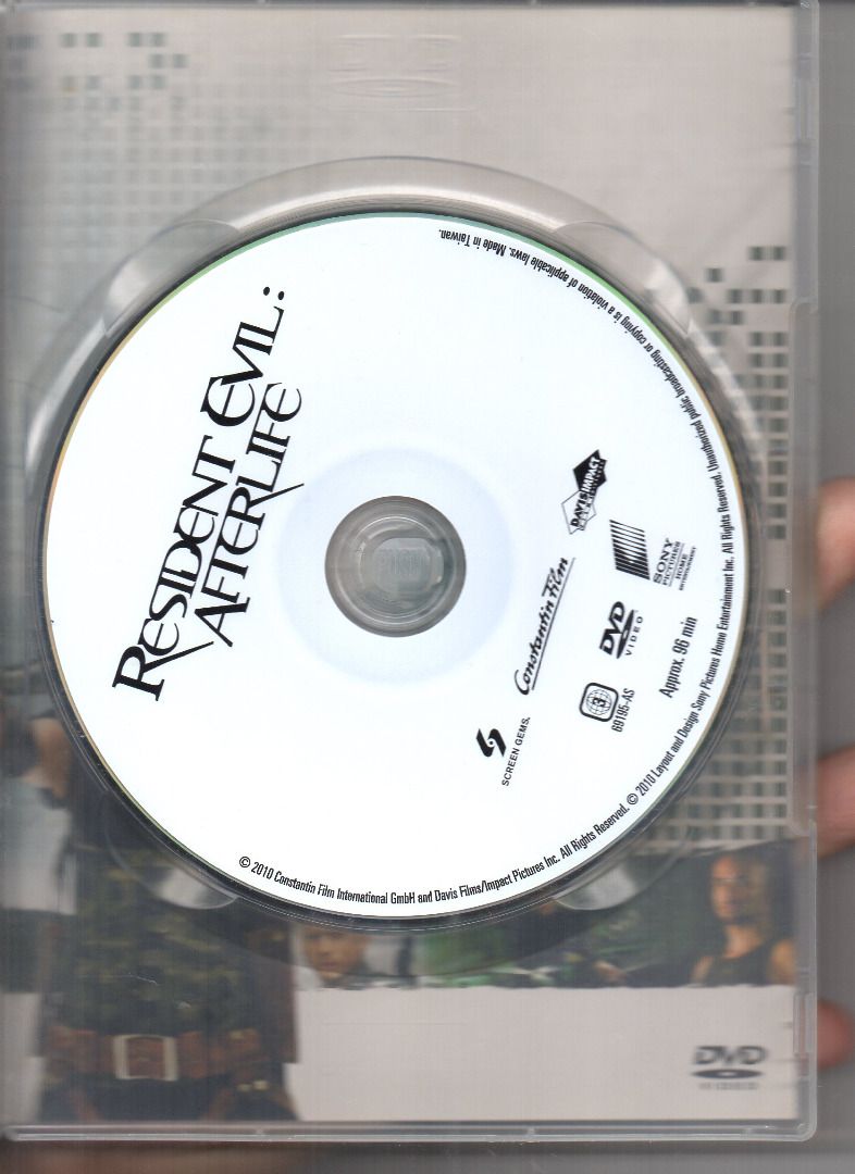 Resident Evil: Afterlife ***original dvd***, Hobbies & Toys, Music