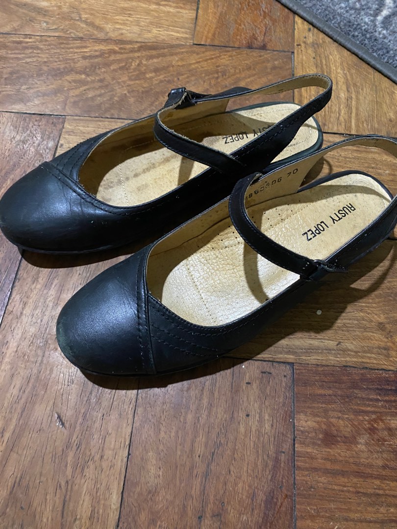 Rusty lopez black shoes Women s Fashion Footwear Flats Sandals on Carousell