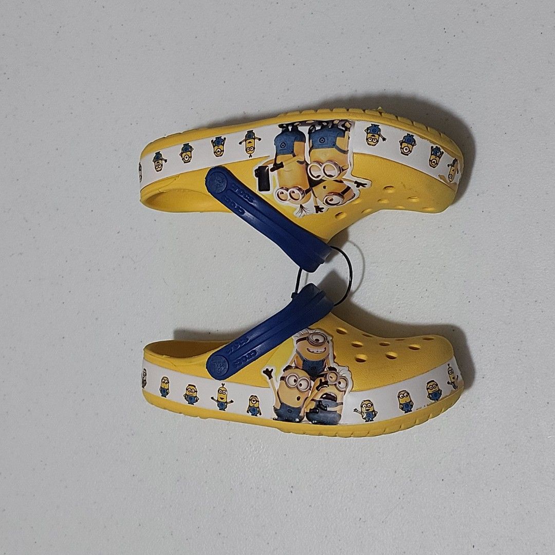 C12 crocs in cm discount