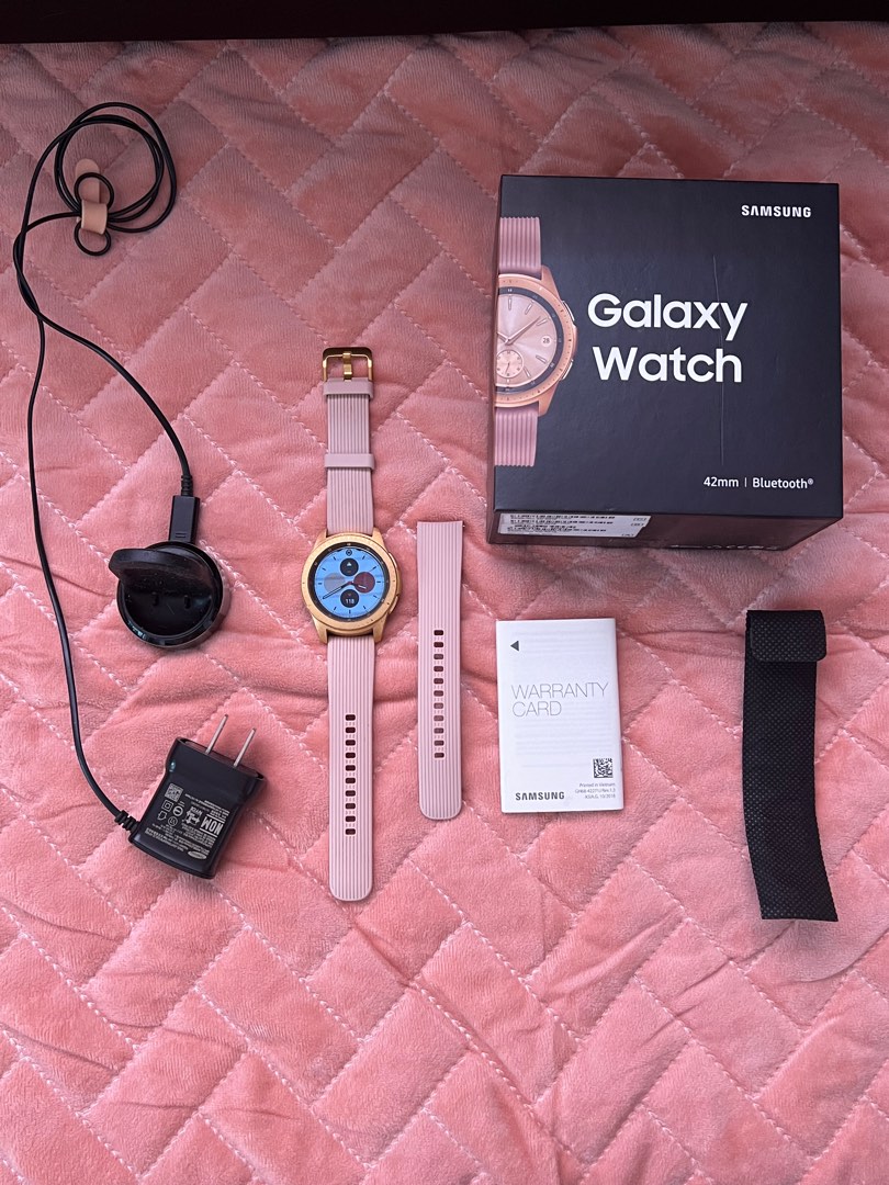 Samsung Galaxy Watch Rose Gold 42 mm SMR810, Mobile Phones & Gadgets