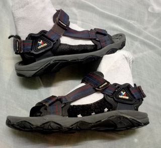 (Category: ) located in . Submitted by maijue (Listing ID 1261365585, Image 1). Description: .