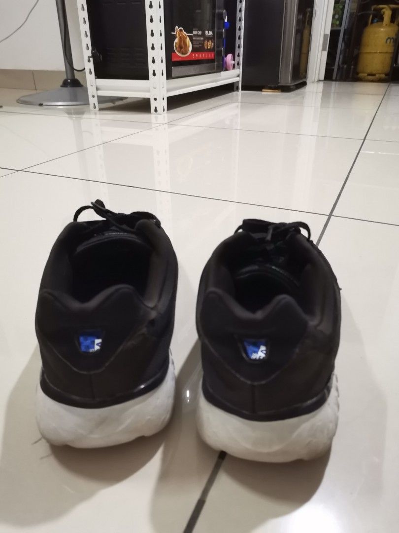 Skechers store shoes 2015
