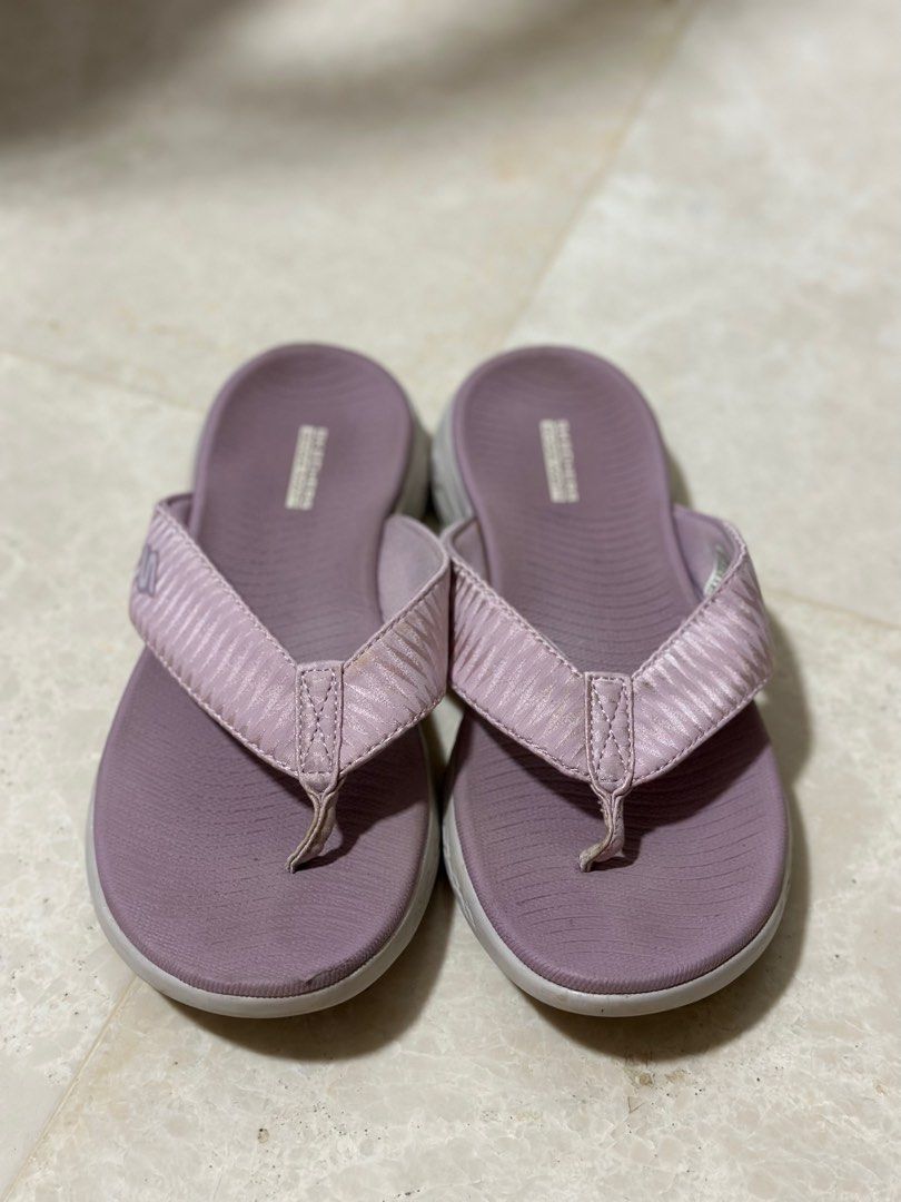 Sketchers Fitflop Women s Fashion Footwear Sandals on Carousell