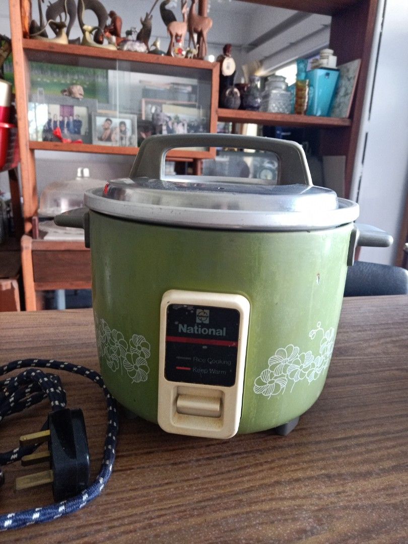 Small Vintage National automatic rice cooker 1 litre SR W10GH