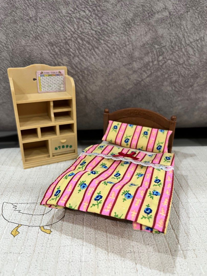 Sylvanian families double bed shop