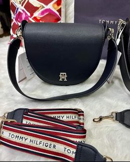(Category: ) located in . Submitted by accessorixs (Listing ID 1261470143, Image 1). Description: .