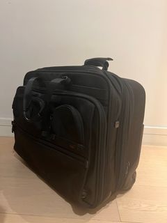 （分類：）位於 。 由 ssnl0109 提交（商品編號 1261470125，圖片 1）。簡介： 。