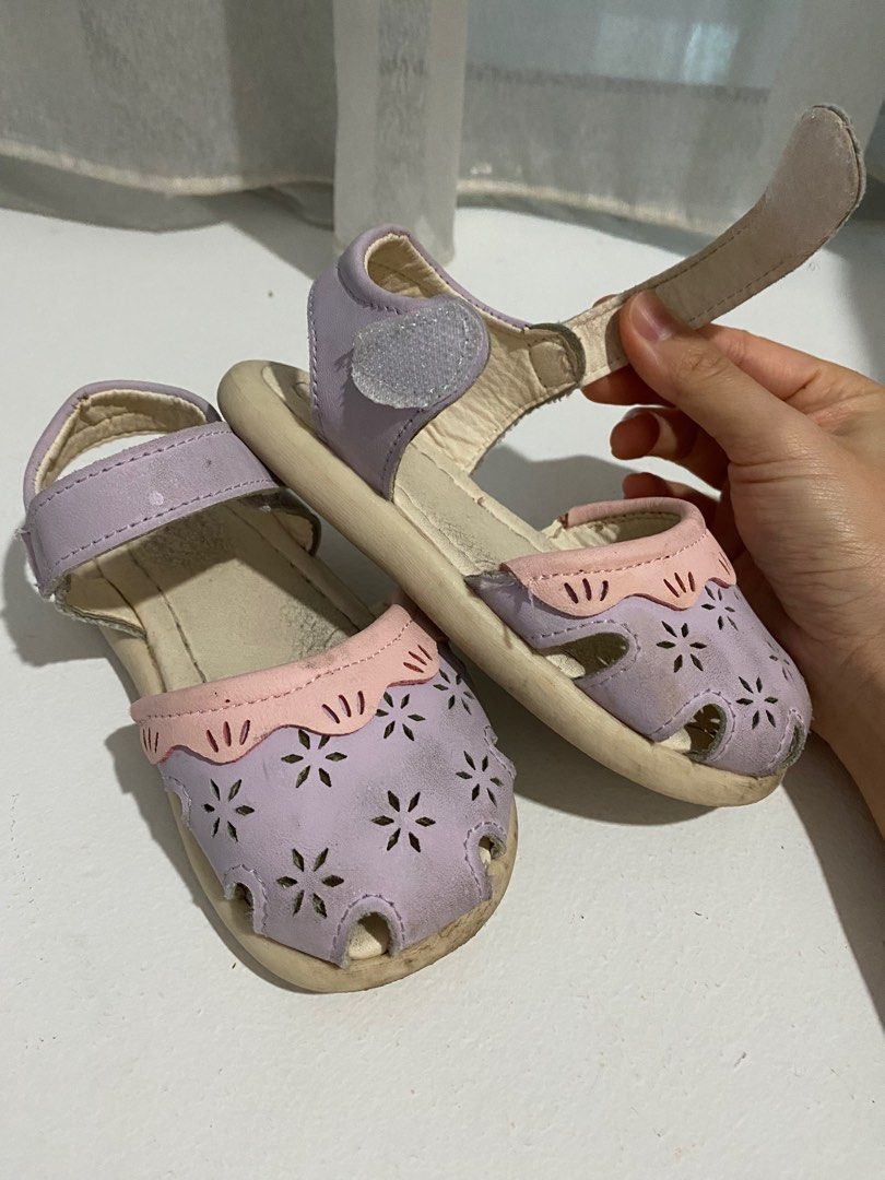 Purple on sale princess shoes