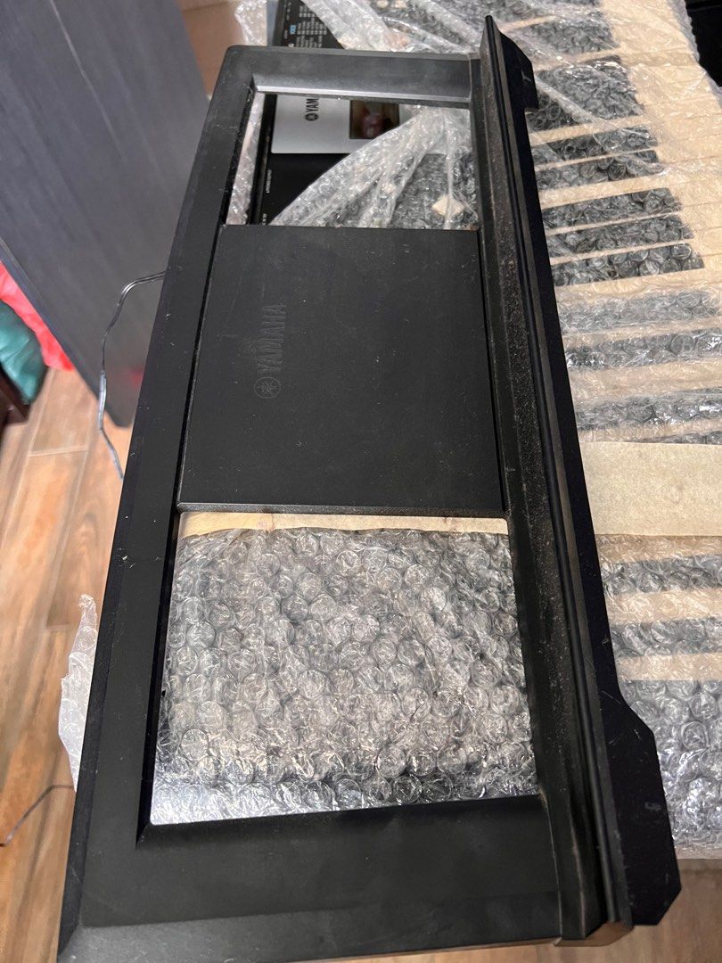 Used Yamaha Keyboard, music rest and stand, Learning & Enrichment