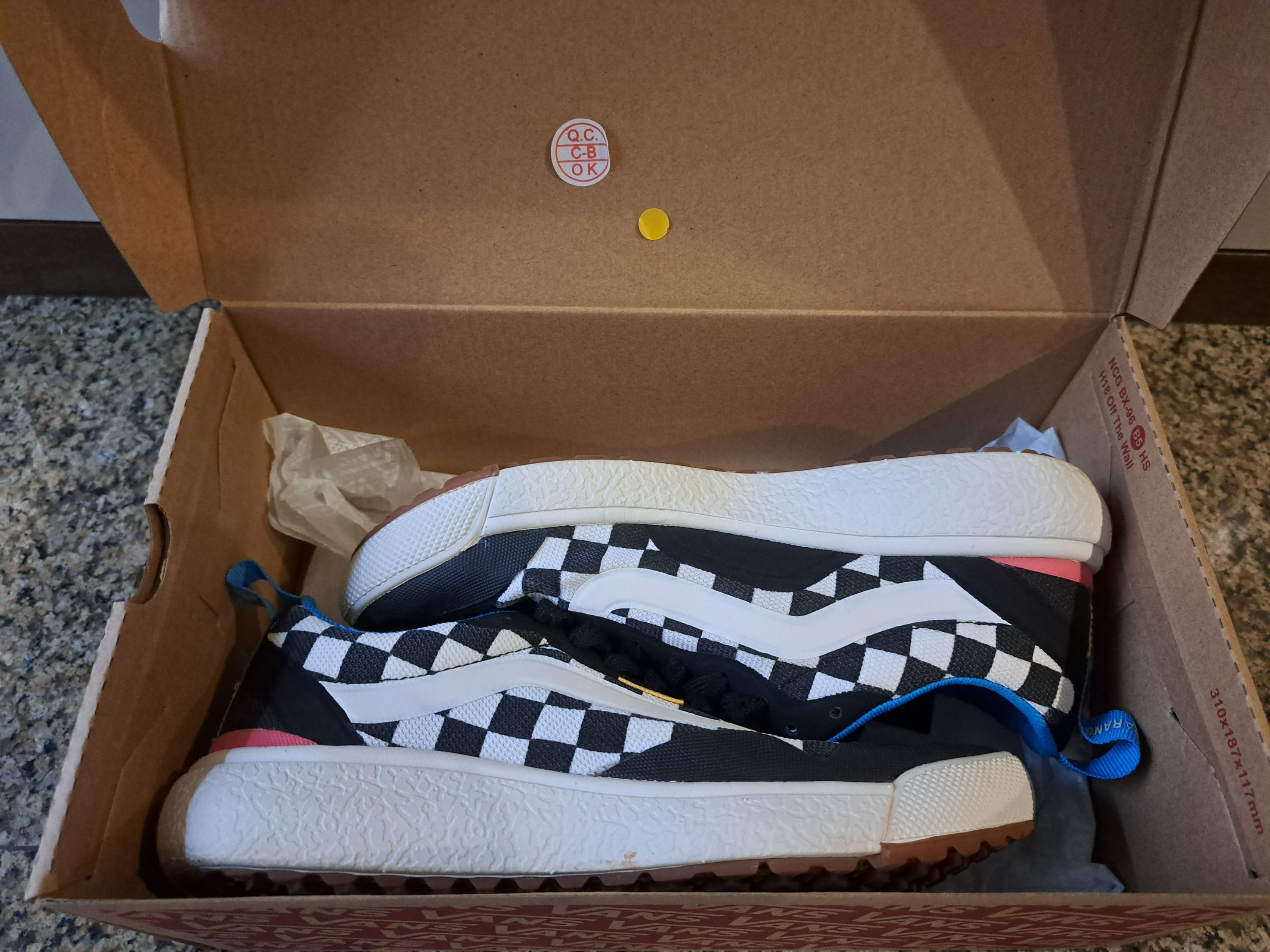 Vans Ultrarange Exo Checkerboard Unisex Sneakers Luxury Sneakers