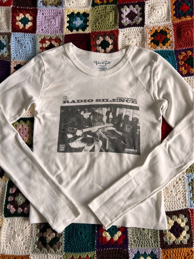 Vintage white long sleeve brandy Melville graphic - Depop