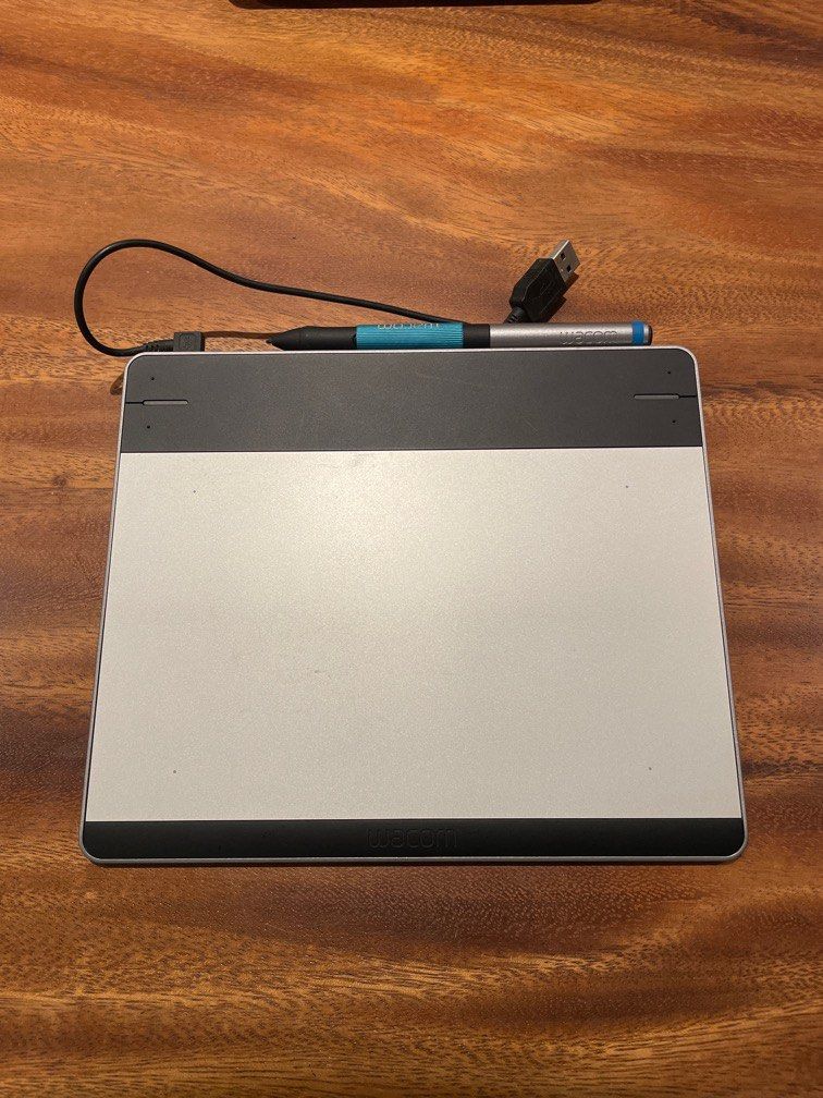 Intuos Tablet and Stylus Pen, Computers & Tech, Parts