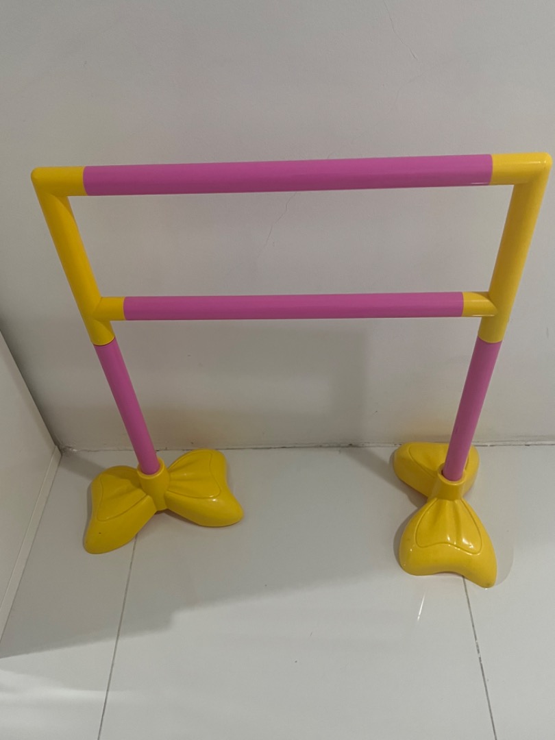 Wiggles (Emma) Ballet Barre, Hobbies & Toys, Toys & Games on Carousell
