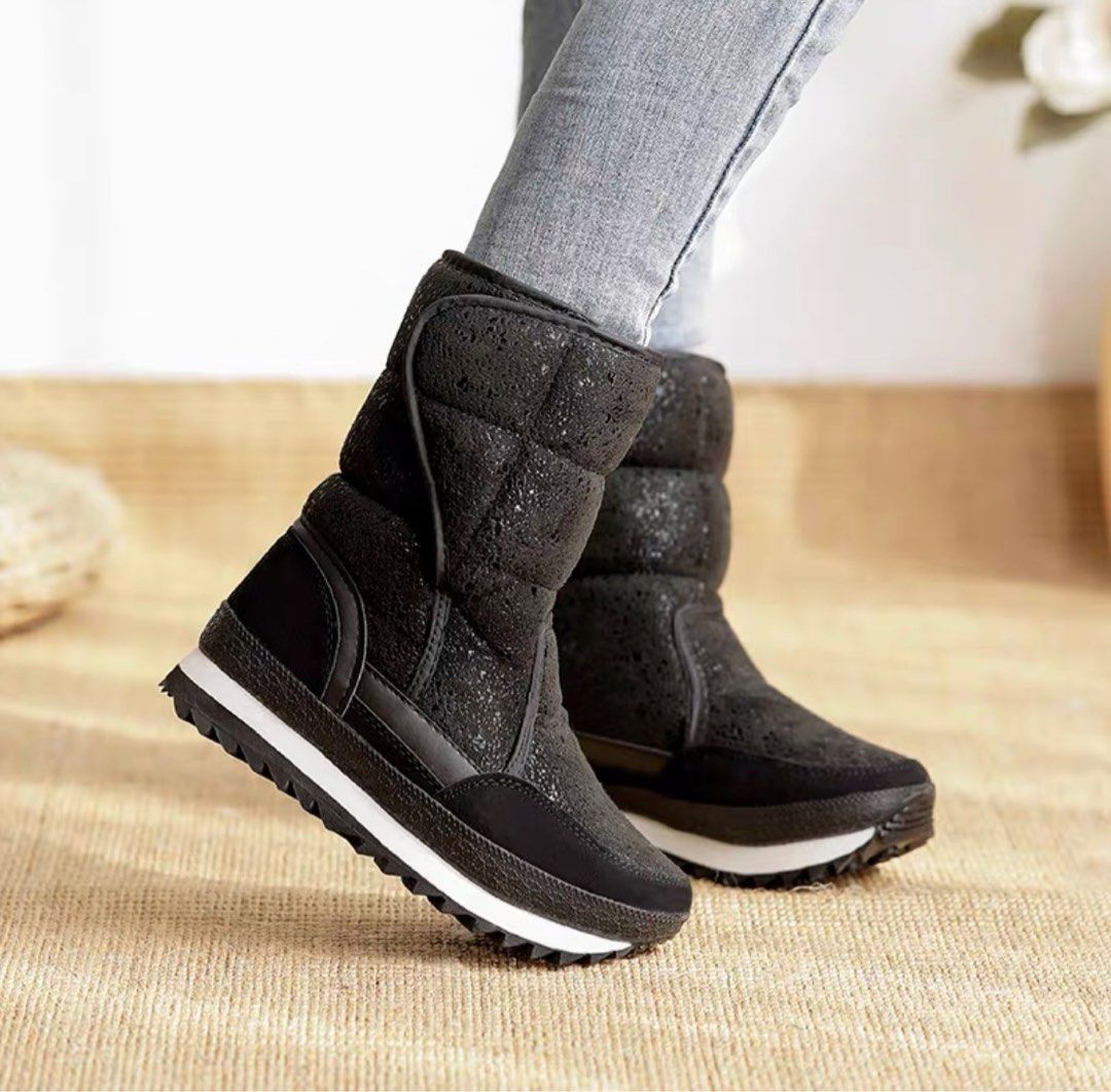 Fur lined fashion boots 2025