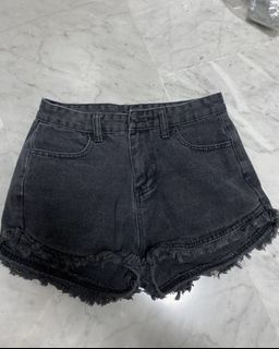 (Category: ) located in . Submitted by sttttttttt (Listing ID 1261390441, Image 1). Description: .
