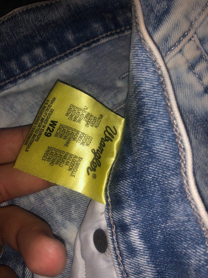 Wrangler ripped jeans, Men's Fashion, Bottoms, Jeans on Carousell