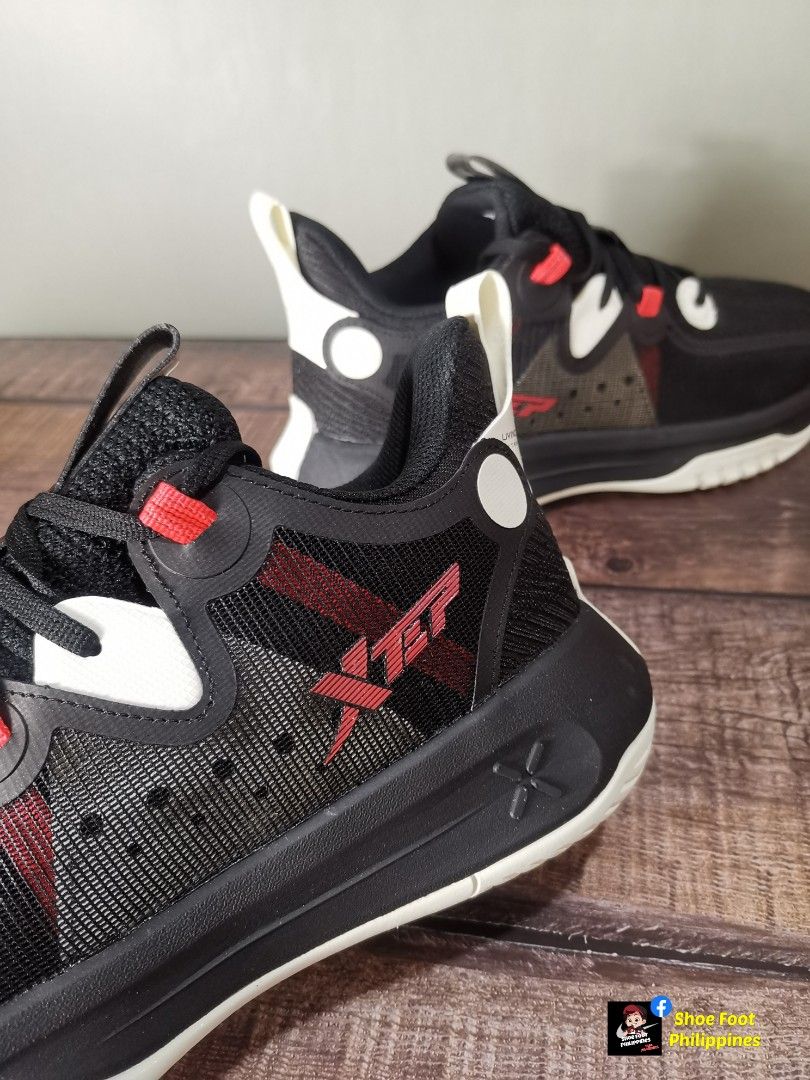 Xtep Jeremy Lin Basketball Shoes