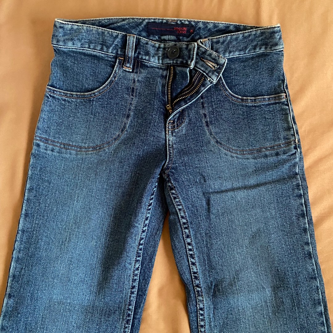 Y2K Low Waisted Flared Jeans (S/M)