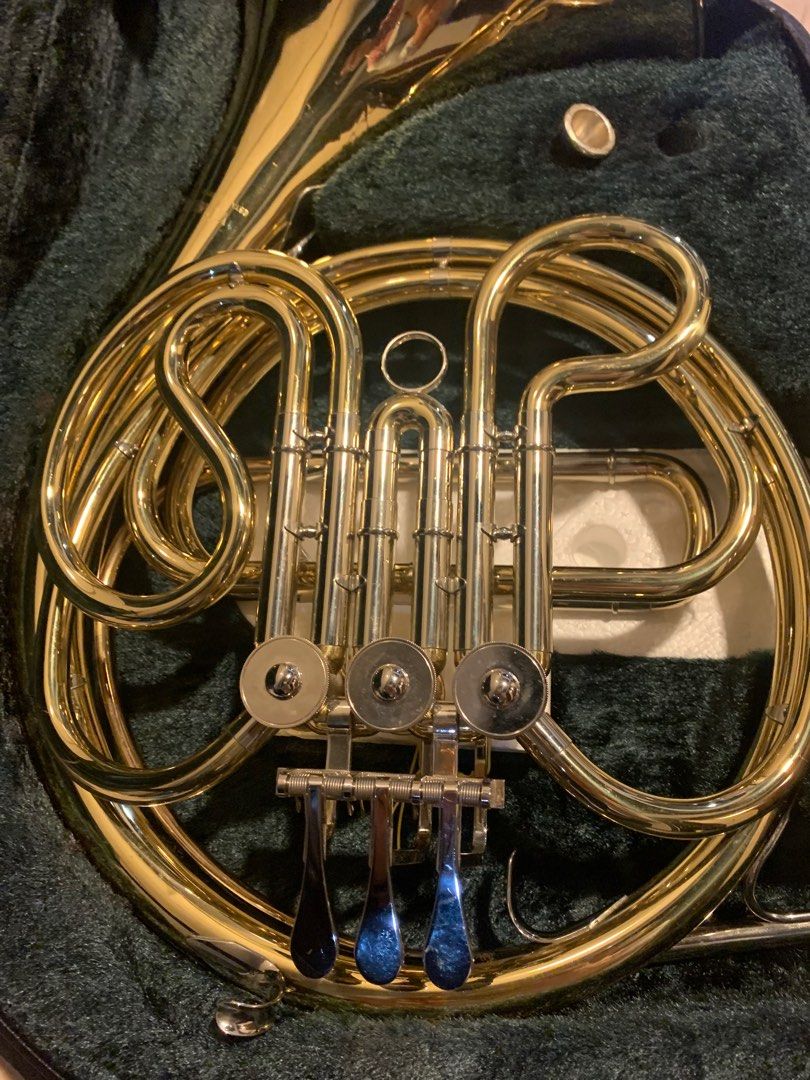 Yamaha yhr 314 F key French horn 法國號, 興趣及遊戲, 音樂、樂器 & 配件, 樂器 Carousell