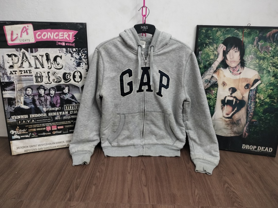 Harga hoodie gap on sale