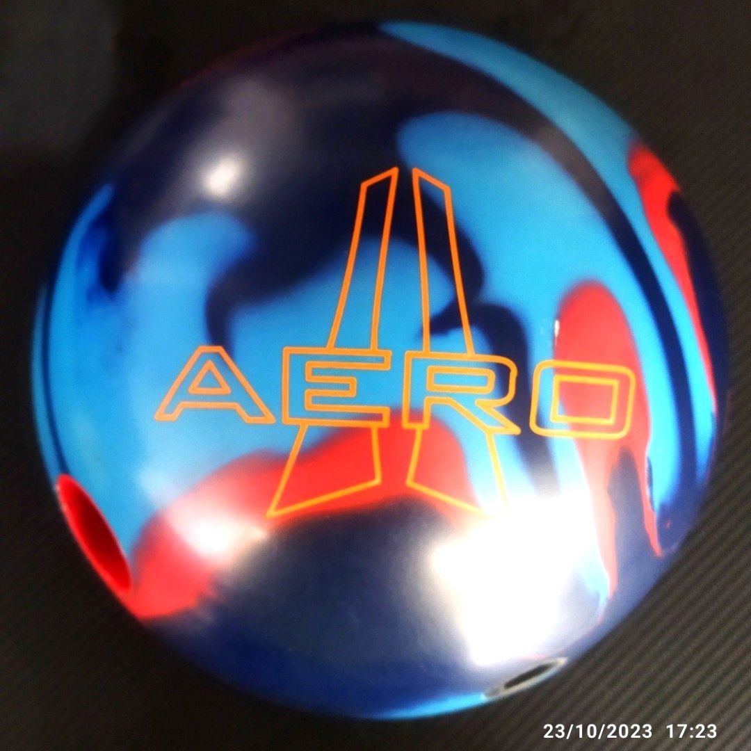Ebonite aero bowling 2025 ball
