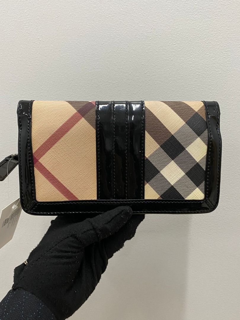 Louis Vuitton Micro Wallet Review/What Fits Inside and Size Comparison to  other SLG's. 