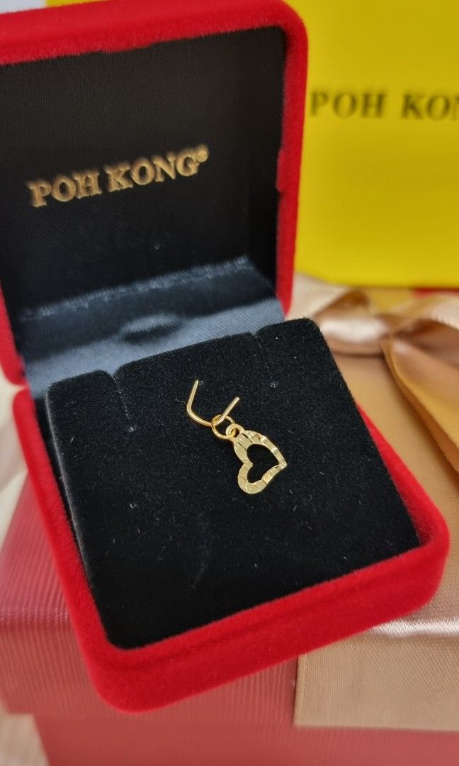 Poh kong top key pendant
