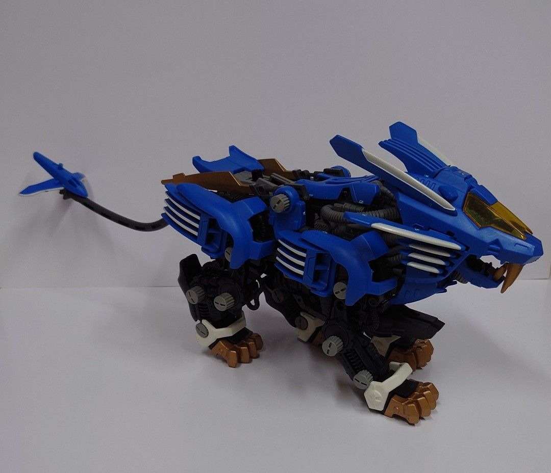 ZOIDS RZ-028 Blade Liger AB Approximately 400mm In Total Length 1/72 Scale Plast