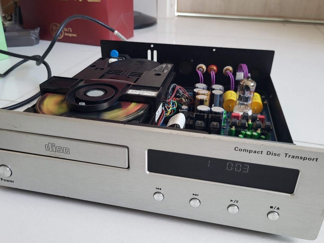真空管 CD機 CD Player, 興趣及遊戲, 音樂、樂器 & 配件, 音樂與媒體 - CD 及 DVD - Carousell